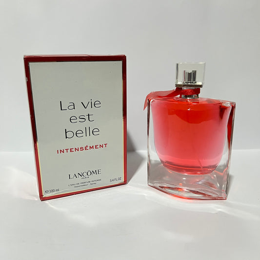 La Vie Est Belle Intensément
